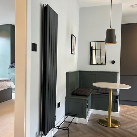 Convenient Clapham Junction Flat Lejlighed London Eksteriør billede